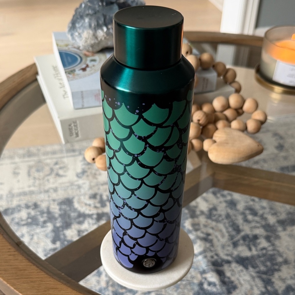 Green Blue Ombre Mermaid Scale Insulated Water Bottle